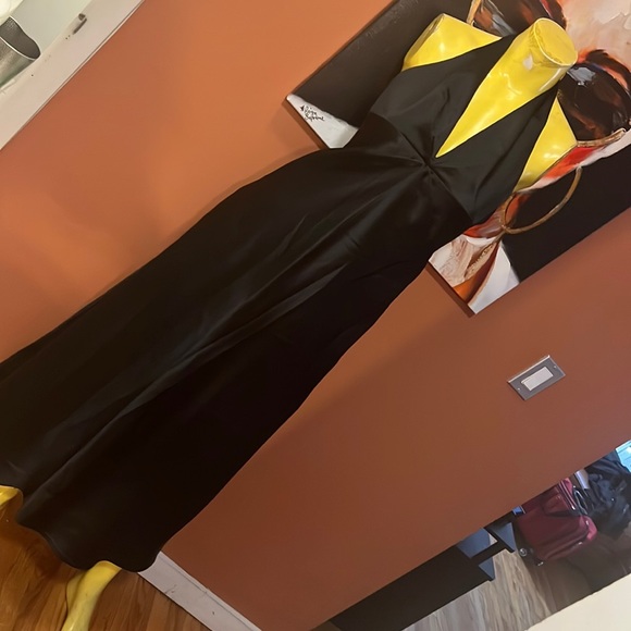 SHELLI SIEGEL BLACK SATIN HALTER DRESS SIZE 0 - Picture 2 of 3